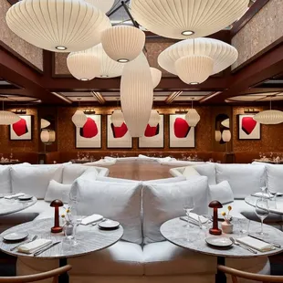 sushi and sashimi, interior