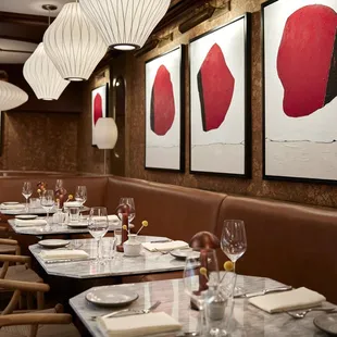 sushi and sashimi, interior