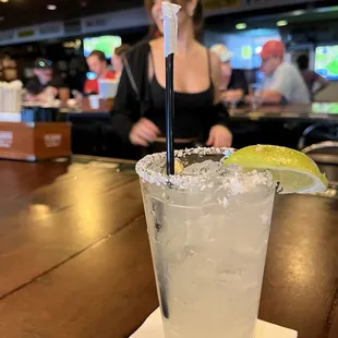 My margarita with bartender in background. I didn't get a pic of hubby with his beer but he was happy with the on tap options.