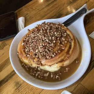 Pecan caramel roll