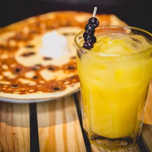 Blueberry pancake cocktail