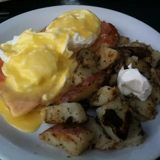 Eggs Lox (Smoked Salmon)