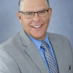 Professional, executive, headshots, for your staff and employees for their LinkedIn or profile.