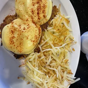 Crab cake Benedict