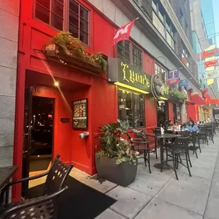 Adorable Sidewalk Patio