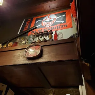 sushi and sashimi, interior