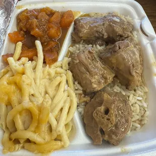 Smothered Turkey Necks