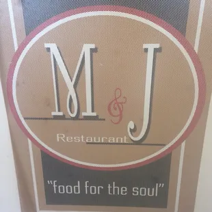 I love this spot.   Food is always on point.   My favorites are the Wings and Catfish.   The Sweet Tea did not disappoint.