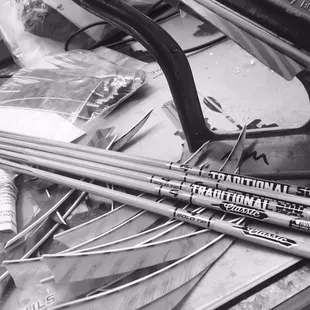 Traditional archery fletching