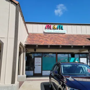 M &amp; M Indoor Playground