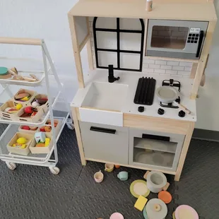 Play kitchen