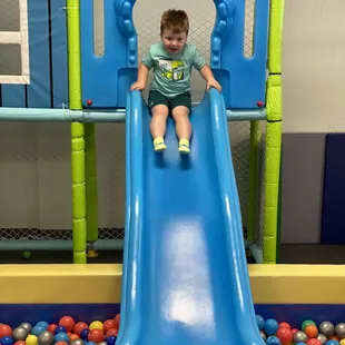 Jungle gym with ball pit