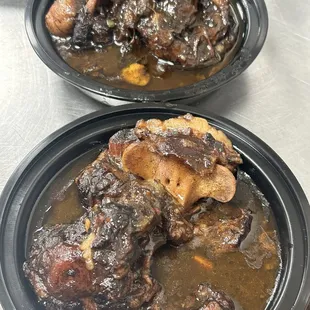 Oxtails