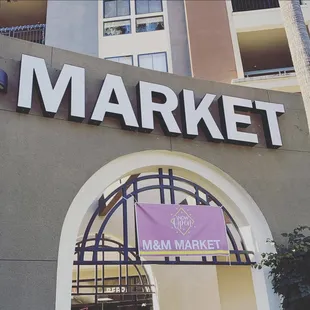 M&amp;M Market - Qualcomm and rio San Diego dr near the rio vista trolley stop inside the promenade rio vista apartments