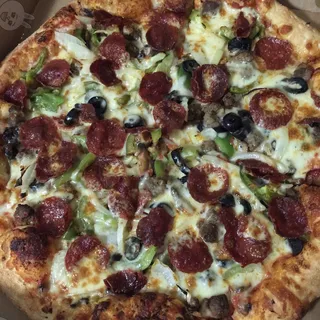 Deluxe Pizza