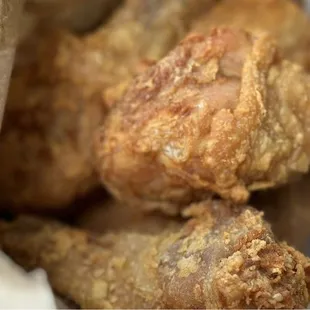 bbq chicken, fried chicken wings, bbq wings, fried chicken, chicken wings and fried chicken, chicken, chicken wings, poultry, food