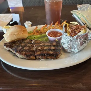 Surf &amp; Turf - 12 oz. Steak