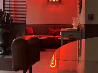 Hotel Bar