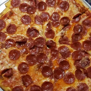 16 inch Pepperoni Pizza