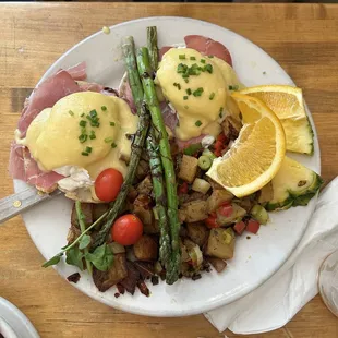 Eggs Benedict