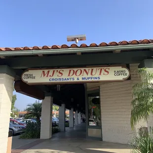 Store front 10.08.22