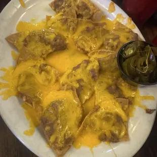 Bean and cheese nachos