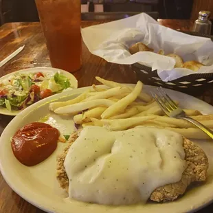 Chic Fried steak dinner Crispy thick Texas Toast top right