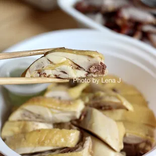 79. Scallion Chicken 香滑葱油鸡 ($10.50 on Chowbus) - too salty