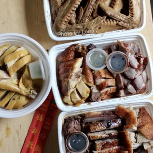 Chowbus delivery: Scallion Chicken 香滑葱油鸡 ($10.50), Duck Wing 鸭翅膀 ($6), Three Combination Meats ($16.50)