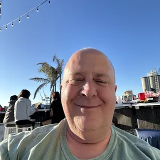 Mike M.