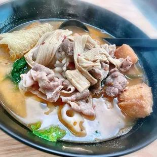 ramen and noodles, ramen, noodle dish, noodles, food, noodle soup