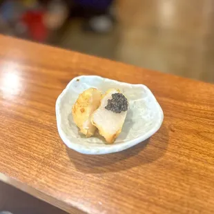 Tempura: scallop w/ caviar