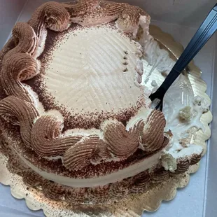 Mocha cake taste good. It's like filipino mocha cake from goldilocks. Sarap talgaa yummy tummy...