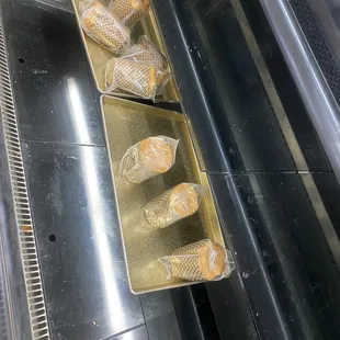 Unlabeled pastries. Some kind of cake.