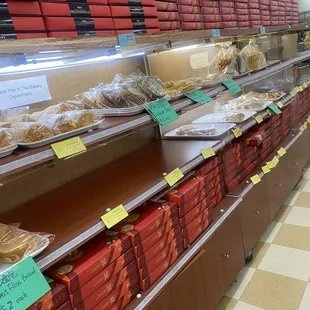 Buns out. Just bread, bread slices, rolls...red boxes top & bottom...