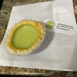 Pandan egg tart