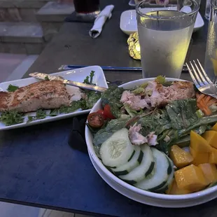 Caribbean Salad with Salmon