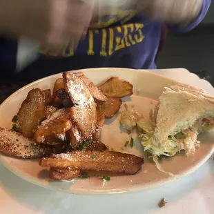 Best shrimp poboy and handcut fries EVER