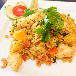 R4 Pineapple Fried Rice