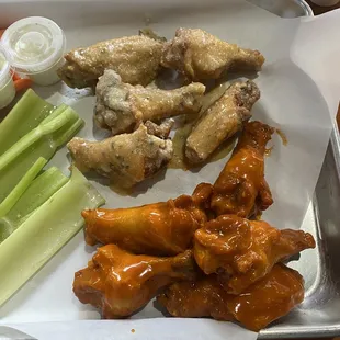 Wings Buffalo &amp; garlic parmesan
