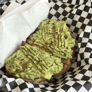 Avo toast w/ chili flakes