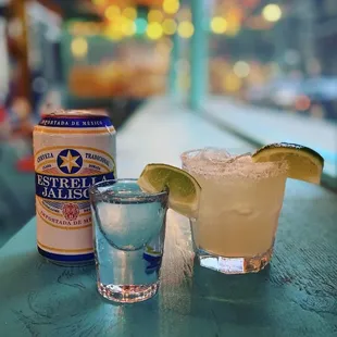 $6 shot and beer special Everyday