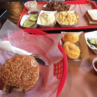 Pulled Pork Platter (1/2 lb)