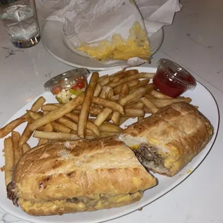 Mae's Cheesesteak