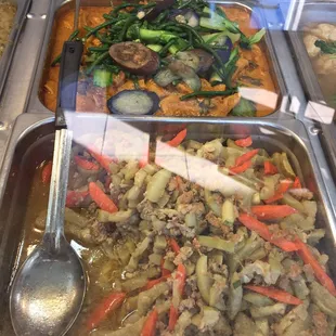 Pretty tasty food. The upo (gourd) below and the Kare-Kare above are very good!