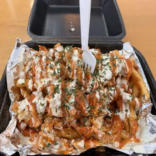 Honey hot loaded fries