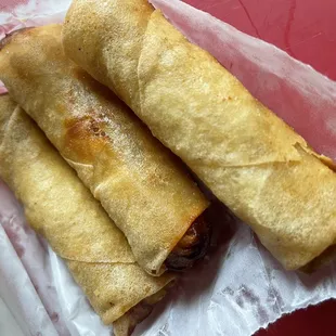 In order of eggrolls they are crunchy but not greasy and very flavorful