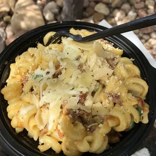 Bacon cheeseburger mac and cheese
