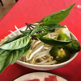 Pho garnish