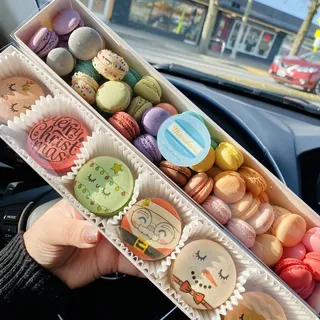 Mini Macarons - Large Box